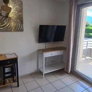 Cosy Avec Parking Fermé. Appartement Albertville